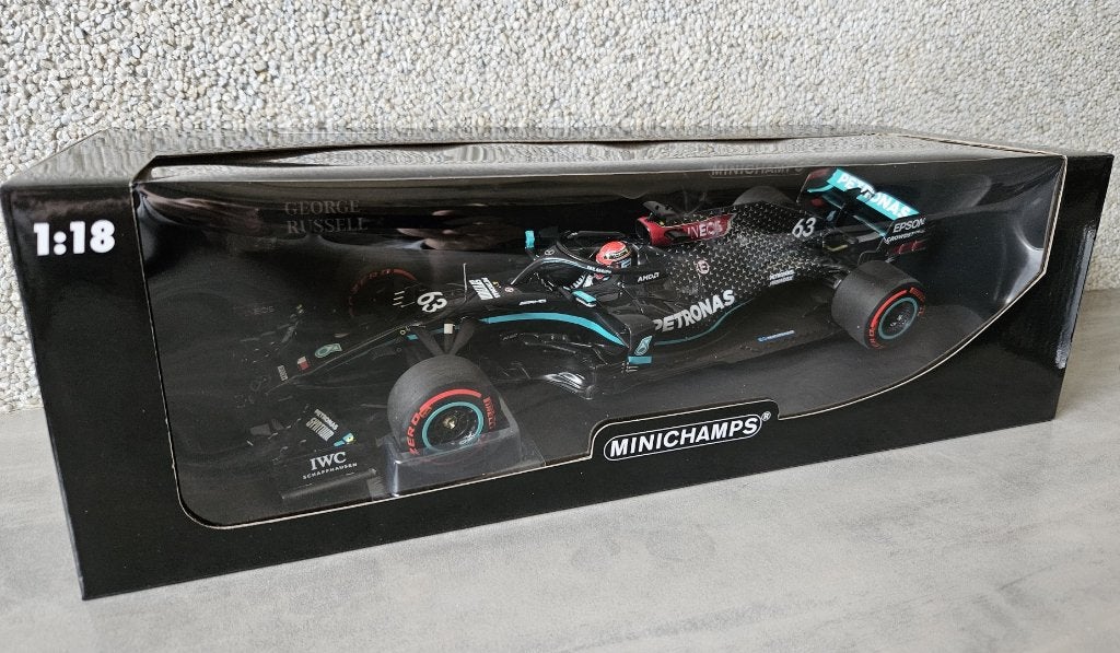1:18 Minichamps Mercedes W11 Russell 2020 F1 110201663, Ophalen of Verzenden, Nieuw, Auto, MiniChamps