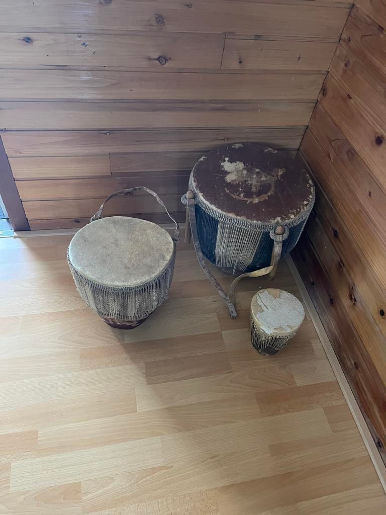 Set van 3 authentieke Afrikaanse trommels, Ophalen, Gebruikt, Overige merken
