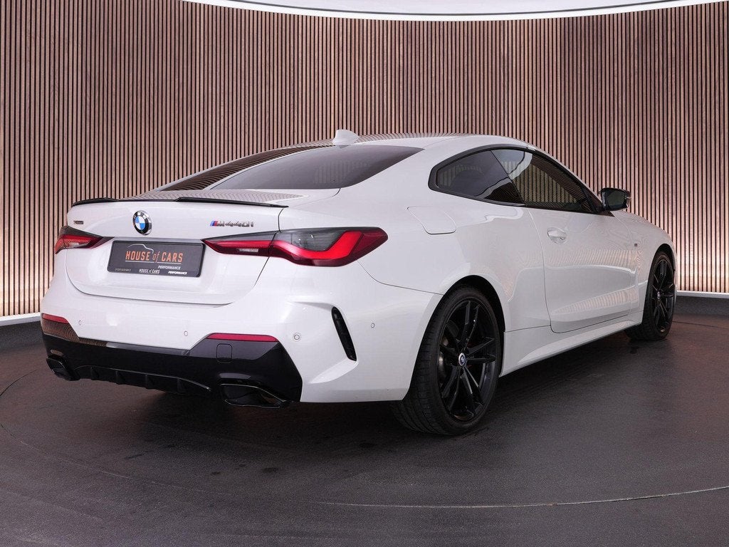 BMW 4-serie Coupé M440i 374pk xDrive High Executive |M-spor, Automaat, Euro 6, 4 stoelen, Wit