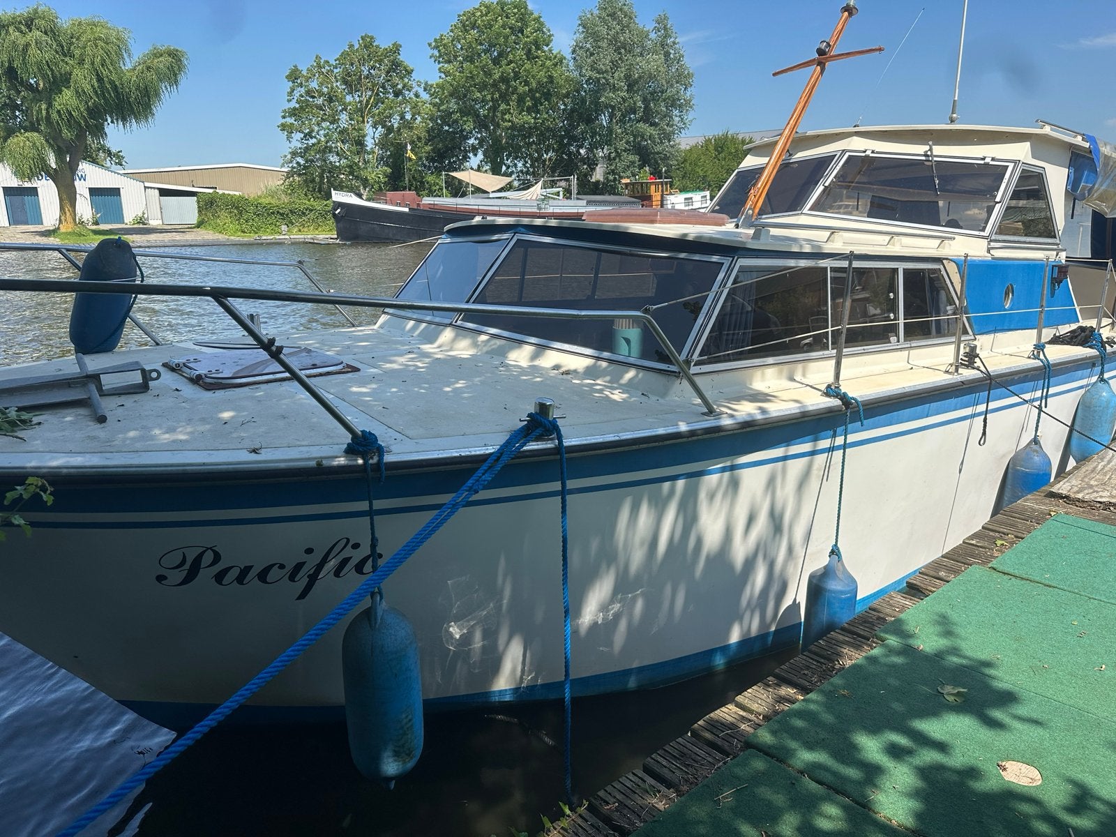 Thornicraft Motorboot - 4 cilinder, 10m lang, 3.40m breed, Watersport en Boten, Ophalen, Overige merken, Gebruikt, Diesel