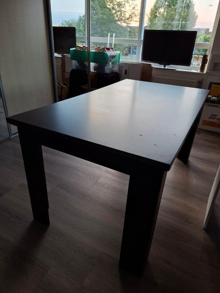 houten eettafel gratis af te halen, Huis en Inrichting, Ophalen, Gebruikt, 50 tot 100 cm, Vijf personen of meer