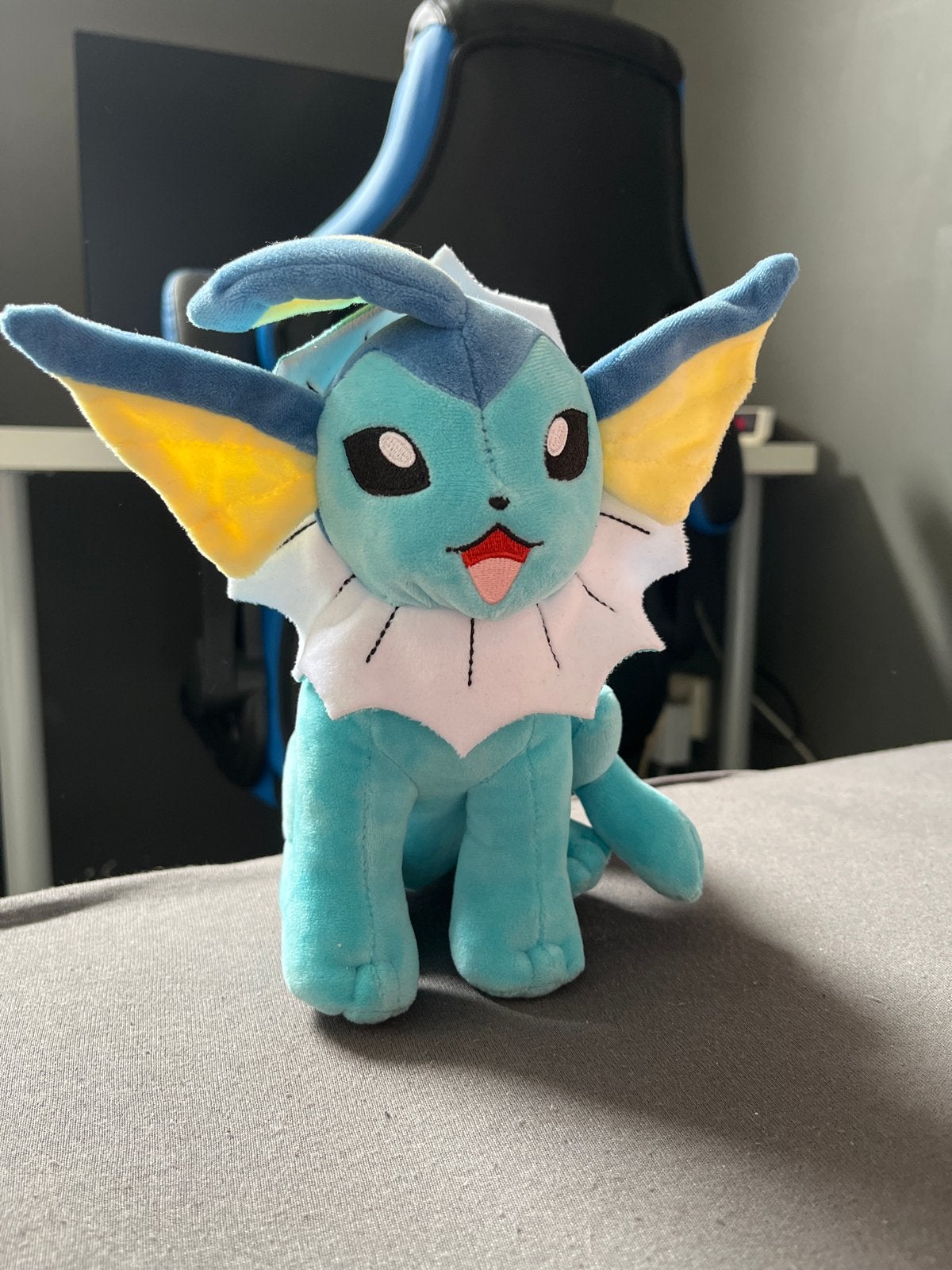 Pokémon Vaporeon knuffel - Zo goed als nieuw, Overige typen, Blauw, Ophalen of Verzenden, Klein (minder dan 20 cm)