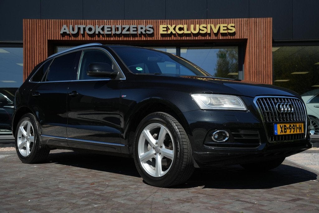 Audi Q5 2.0 TFSI quattro S Edition S Line Automaat MMI navi, Auto's, Audi, Zwart, 4 cilinders, Leder en Stof, Zwart