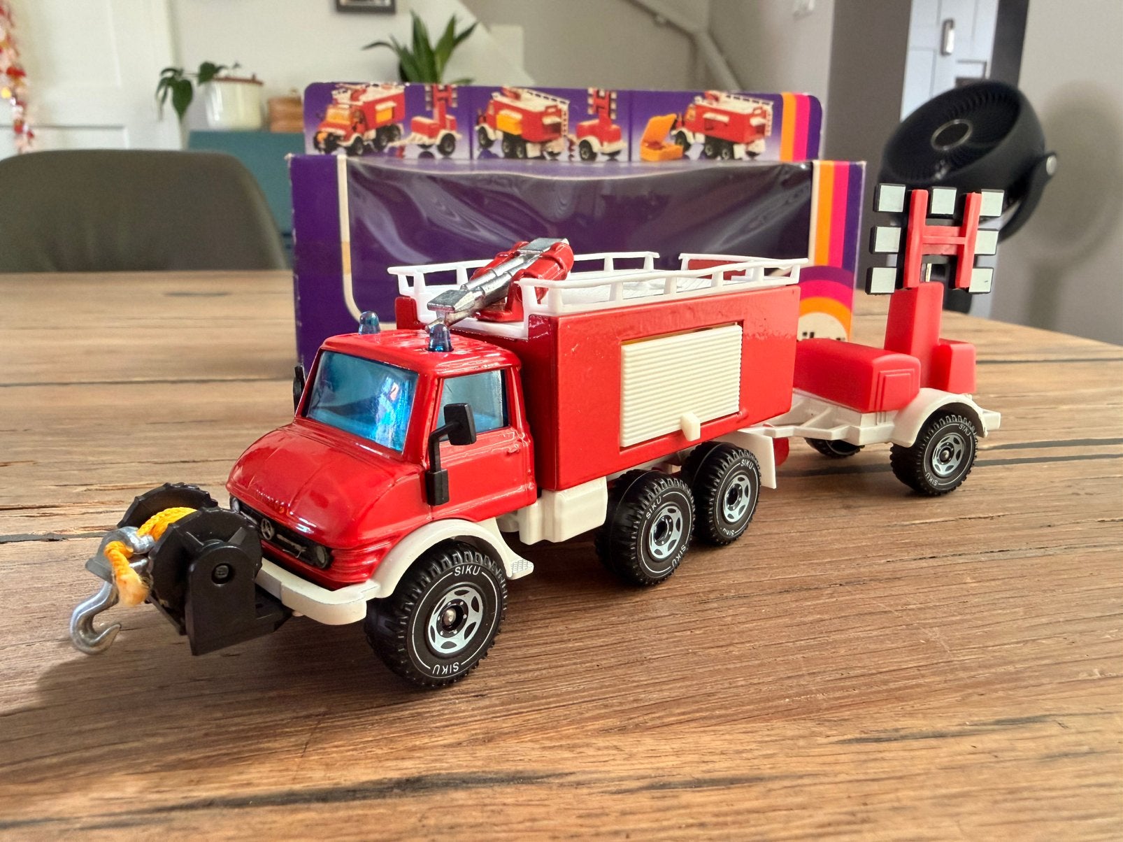 Siku Mercedes Unimog 2913, Ophalen of Verzenden, Nieuw