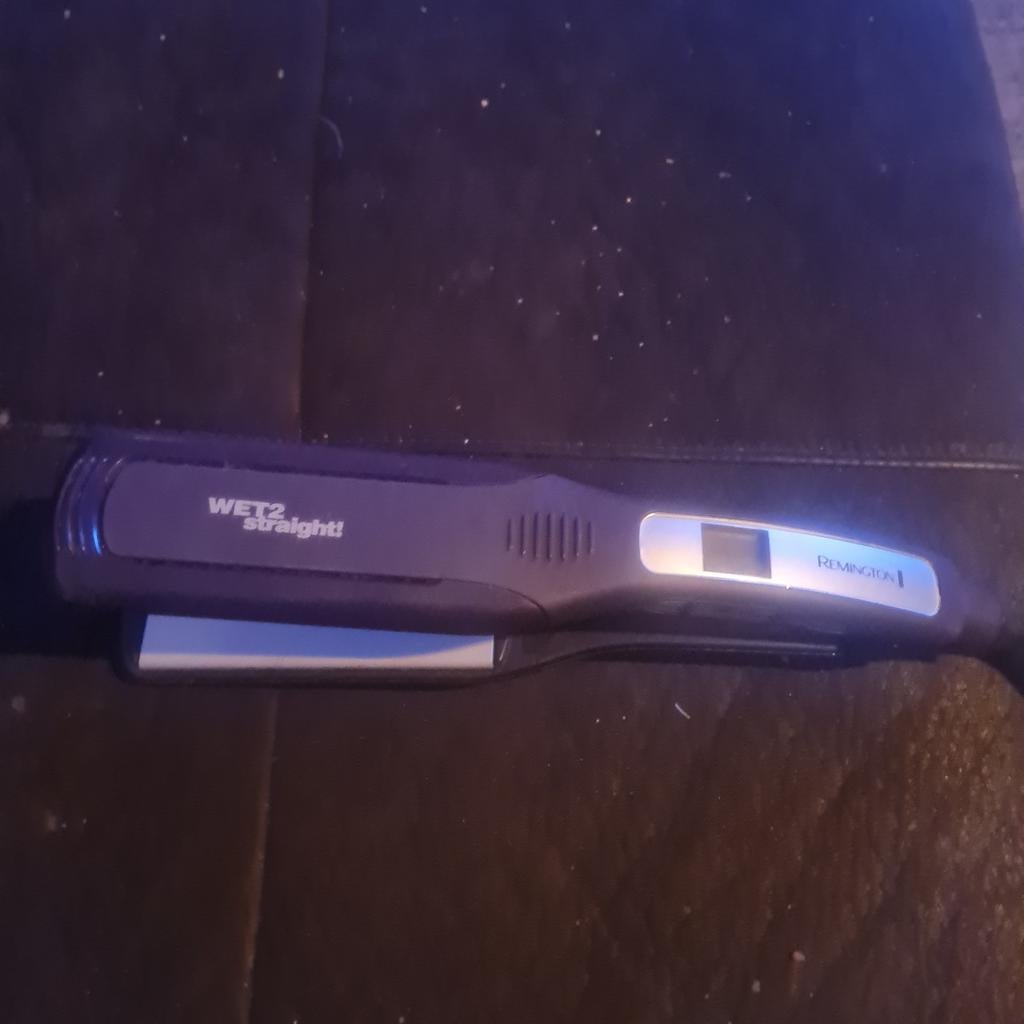 Remington Wet 2 Straight stijltang, Ophalen of Verzenden, Zo goed als nieuw, Krultang of Stijltang