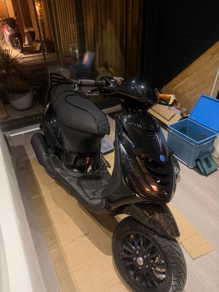 Zip 183cc AC project brom TERUIL Gilera runner, Ophalen of Verzenden, Zo goed als nieuw, Benzine, Zip