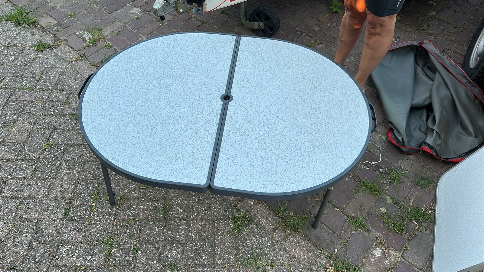 Complete Camping Uitrusting: Tafels, Stoelen en Krukje, Caravans en Kamperen, Kampeeraccessoires, Ophalen, Gebruikt