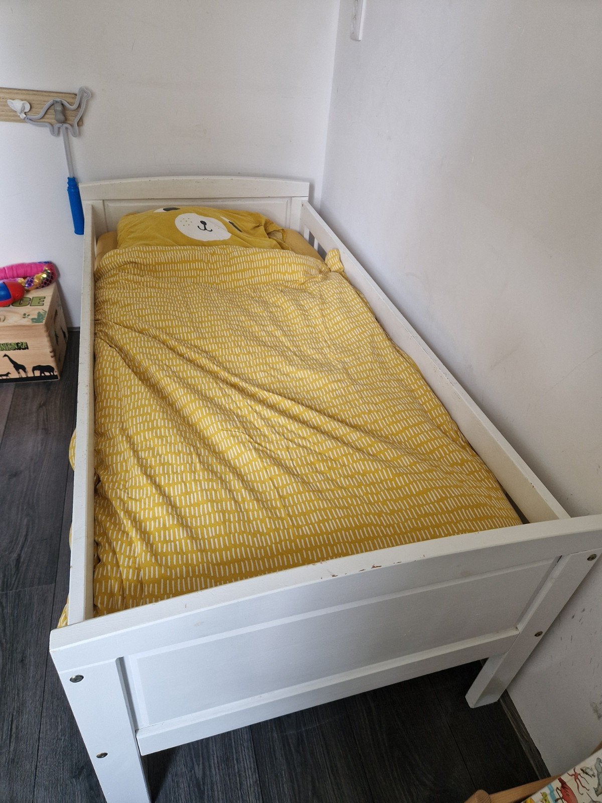 Peuterbed met eventuele complete toebehoren, Gebruikt, 70 tot 85 cm, 140 tot 160 cm, Ophalen