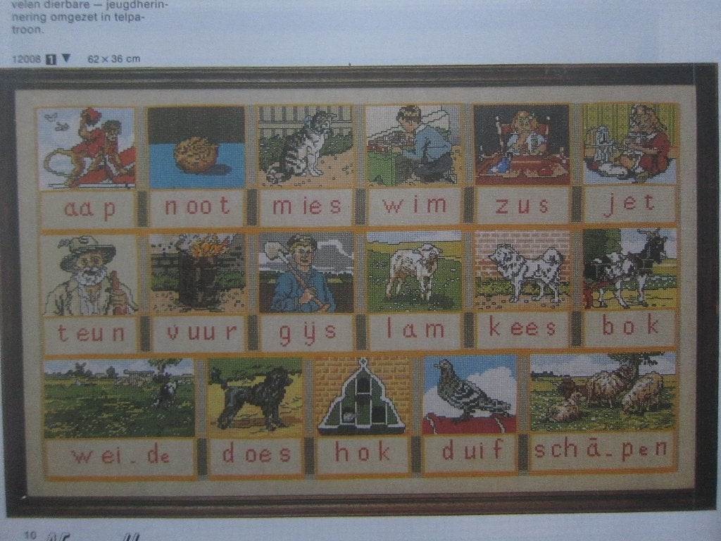 borduurpatroonen KINDEREN AAP NOOT MIES leesplankje alfabet, Hobby en Vrije tijd, Borduren en Borduurmachines, Ophalen of Verzenden