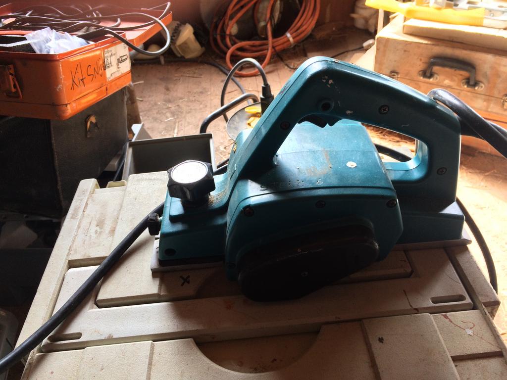 Elektrische handschaaf 850 W ., Ophalen of Verzenden, Zo goed als nieuw