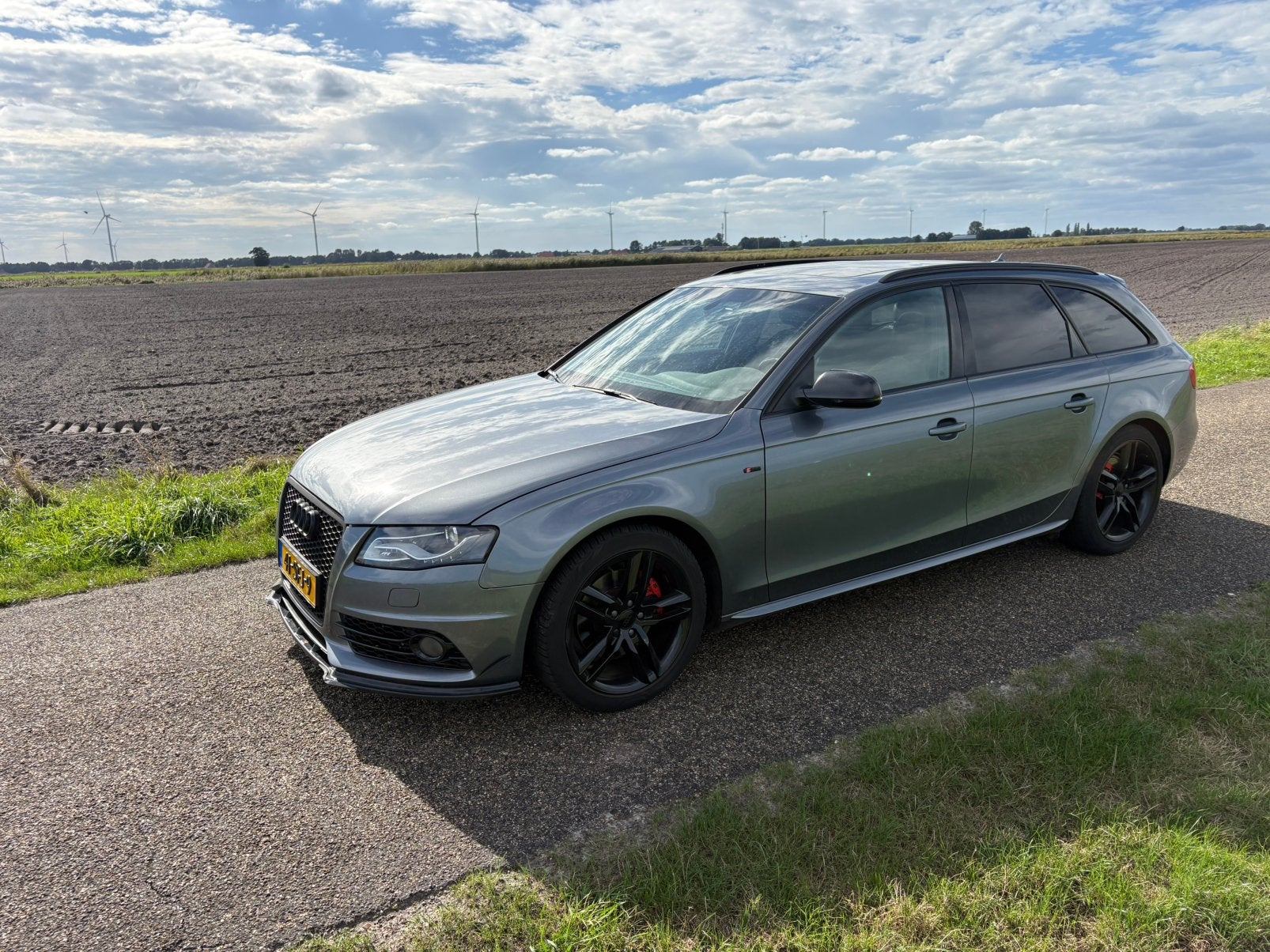 Audi A4 avant benzine 3x s line, Voorwielaandrijving, 4 cilinders, Stationwagon, Handgeschakeld