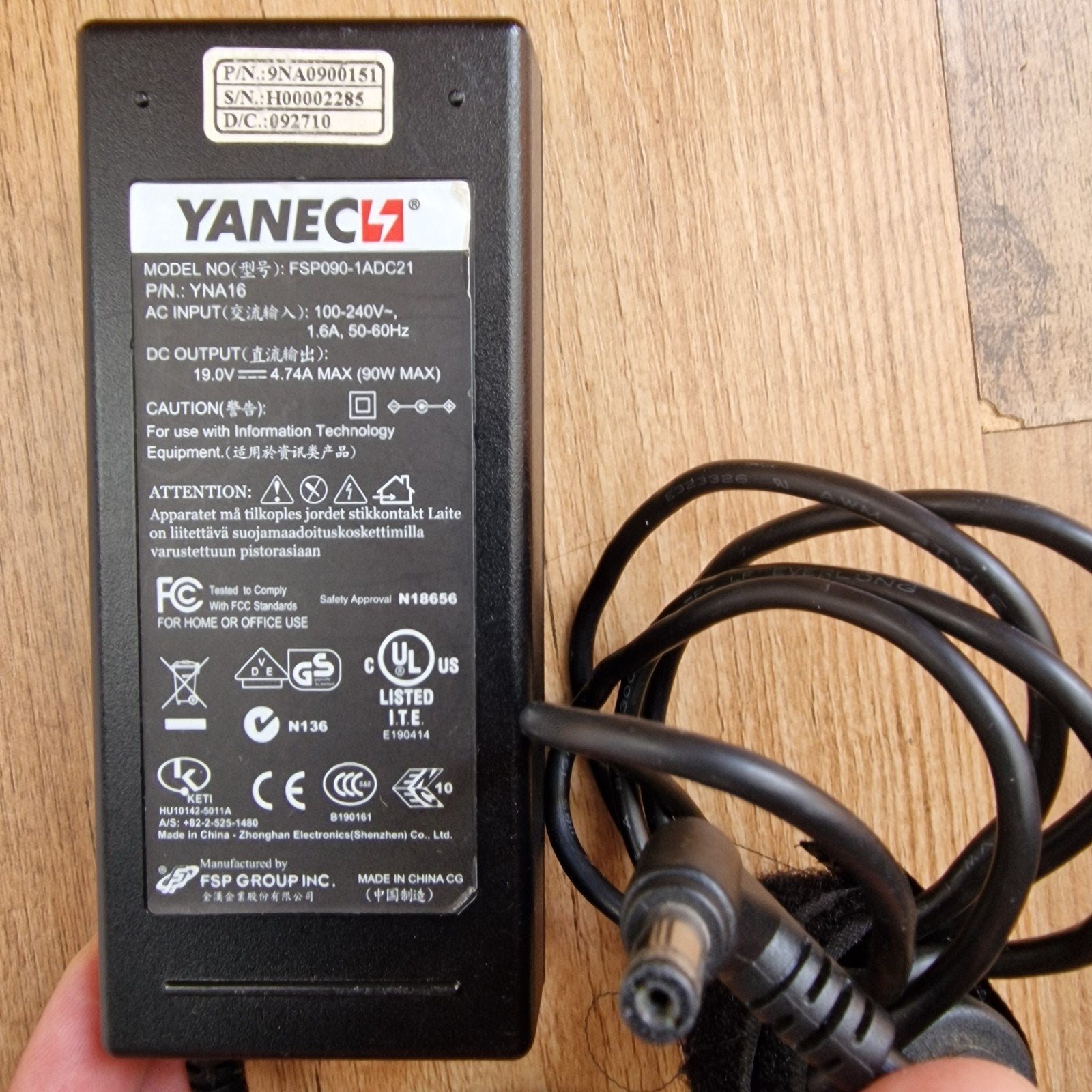 YANECL Laptop Adapter FSP090-1ADC21 (19V 4.74A), Ophalen of Verzenden, Gebruikt, YANECL