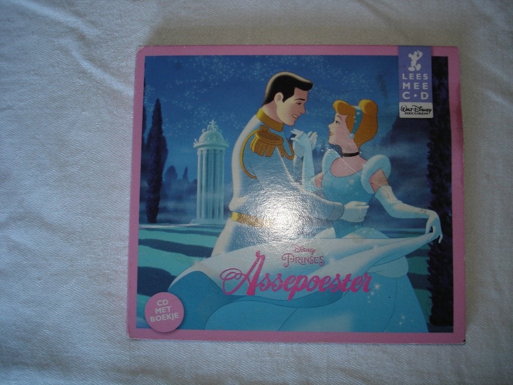 Disney Prinses Assepoester lees mee boekje + cd, Ophalen, Zo goed als nieuw, Overige genres
