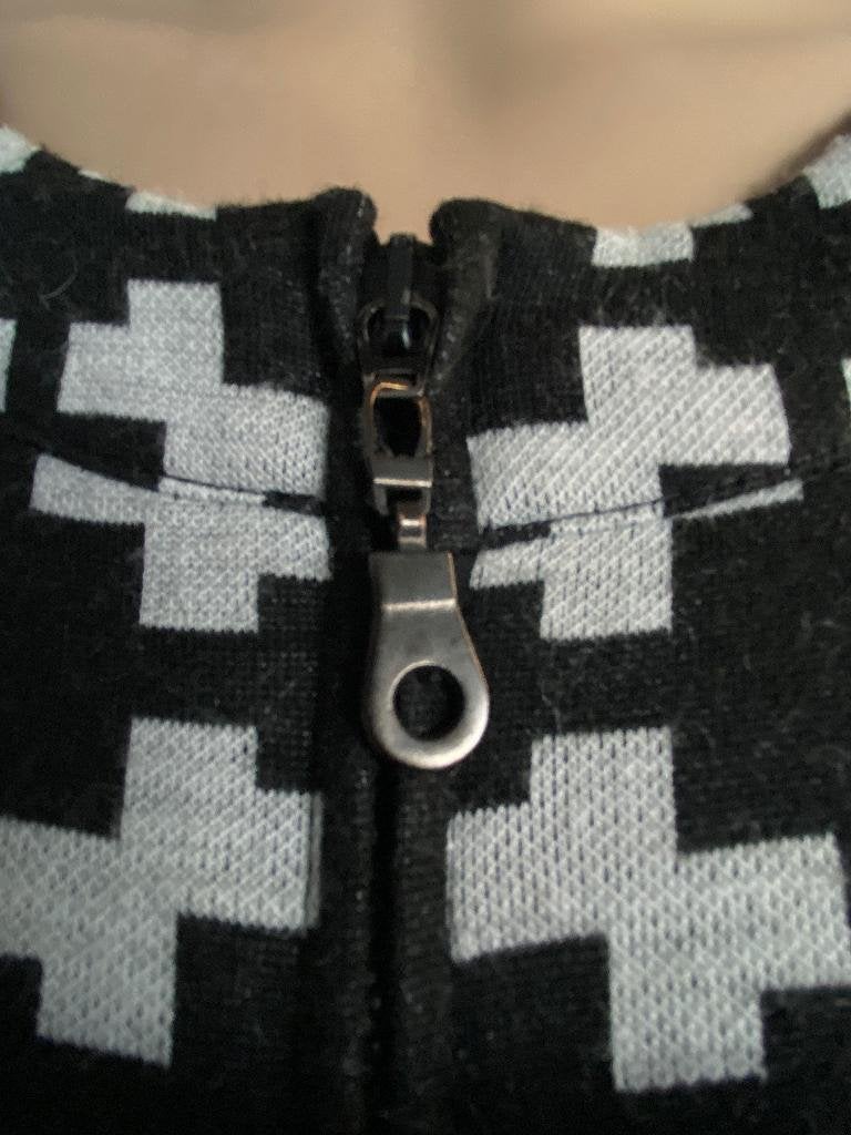 K45 Caroline Biss mt. 40=M jurk vest zwart/wit jurkje, Kleding | Dames, Jurken, Maat 38/40 (M), Zwart, Ophalen of Verzenden, Zo goed als nieuw
