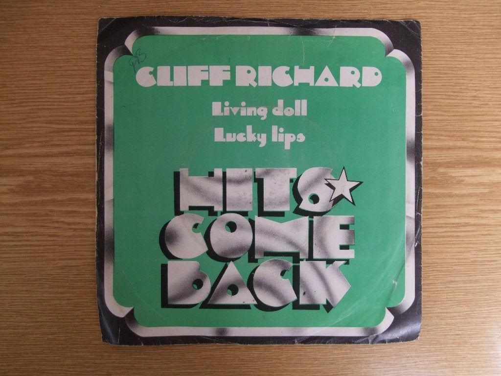 CLIFF RICHARD     LIVING DOLL / LUCKY LIPS, Ophalen of Verzenden, Zo goed als nieuw, 7 inch, Pop