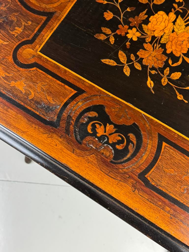 Tray table 19e eeuw ingelegd, Ophalen