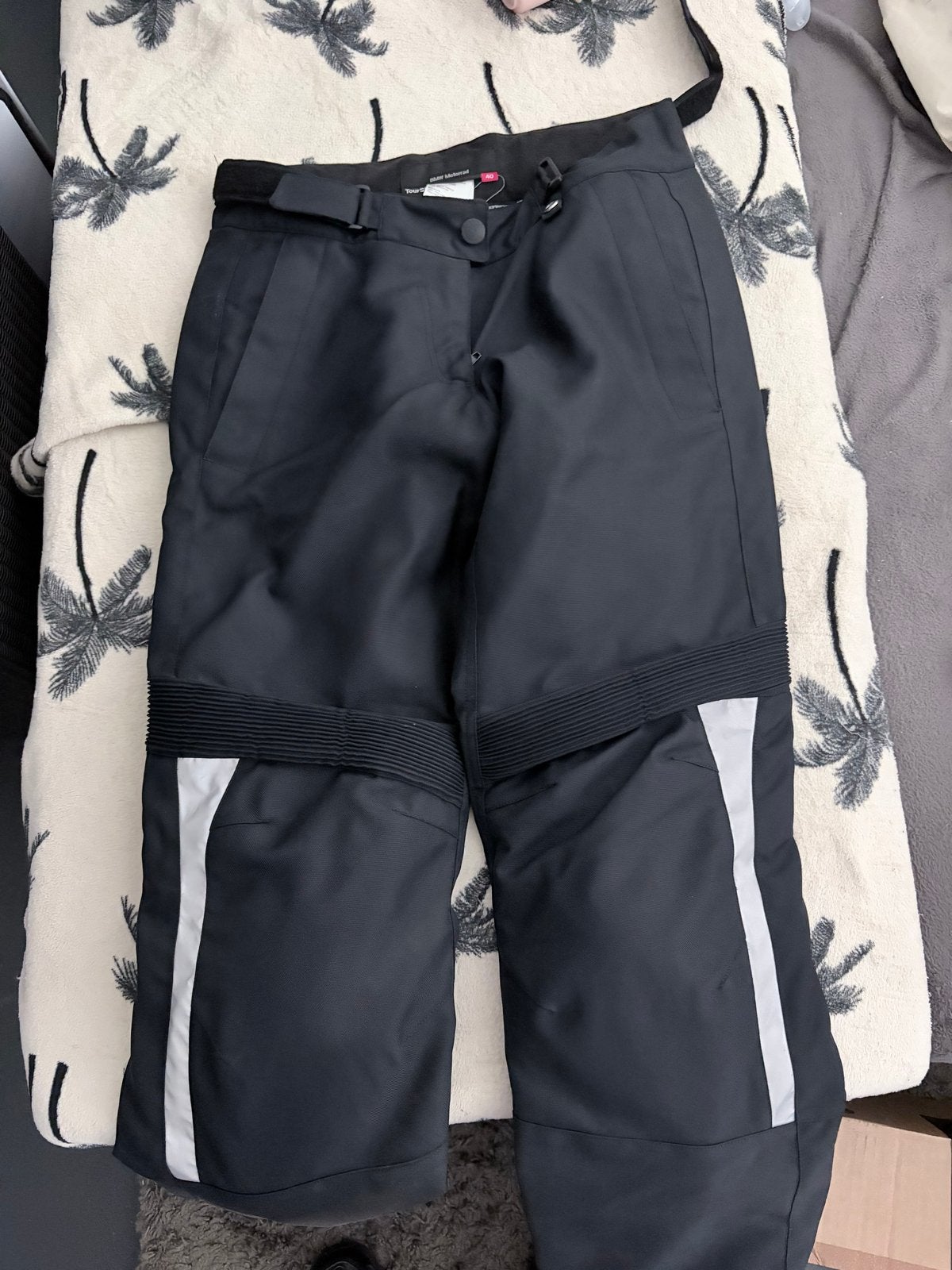 Nieuwe BMW Motorrad TourShell motorbroek dames maat 40, Motoren, Ophalen of Verzenden, Nieuw met kaartje, Dames, Broek | textiel