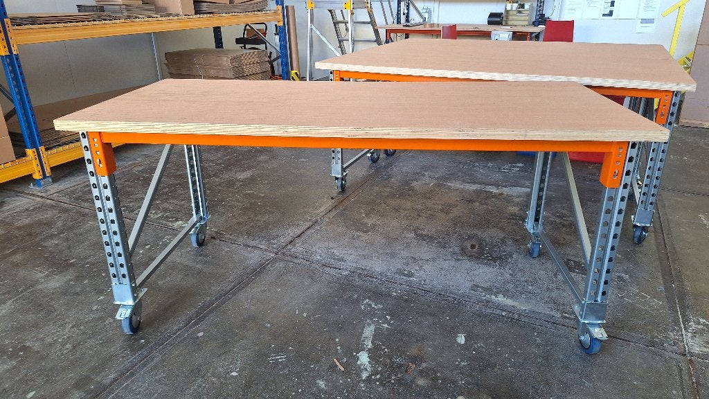 Werktafel op wielen 215 x 95 x 94 cm, Ophalen, Zo goed als nieuw, 170 cm of meer