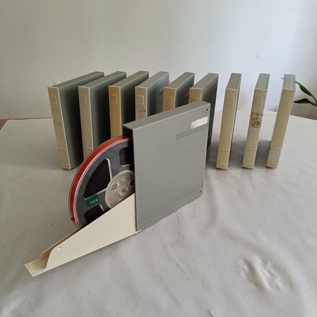Bandrecorder banden in plastic cases (10 stuks), Audio, Tv en Foto, Bandrecorders, Ophalen of Verzenden, Onderdeel, Met banden