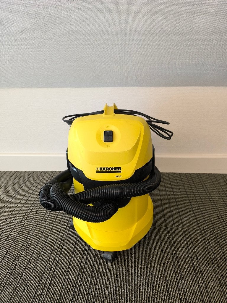Kärcher WD3 nat- en droogzuiger, Ophalen of Verzenden, Zo goed als nieuw, Minder dan 1200 watt, Kärcher