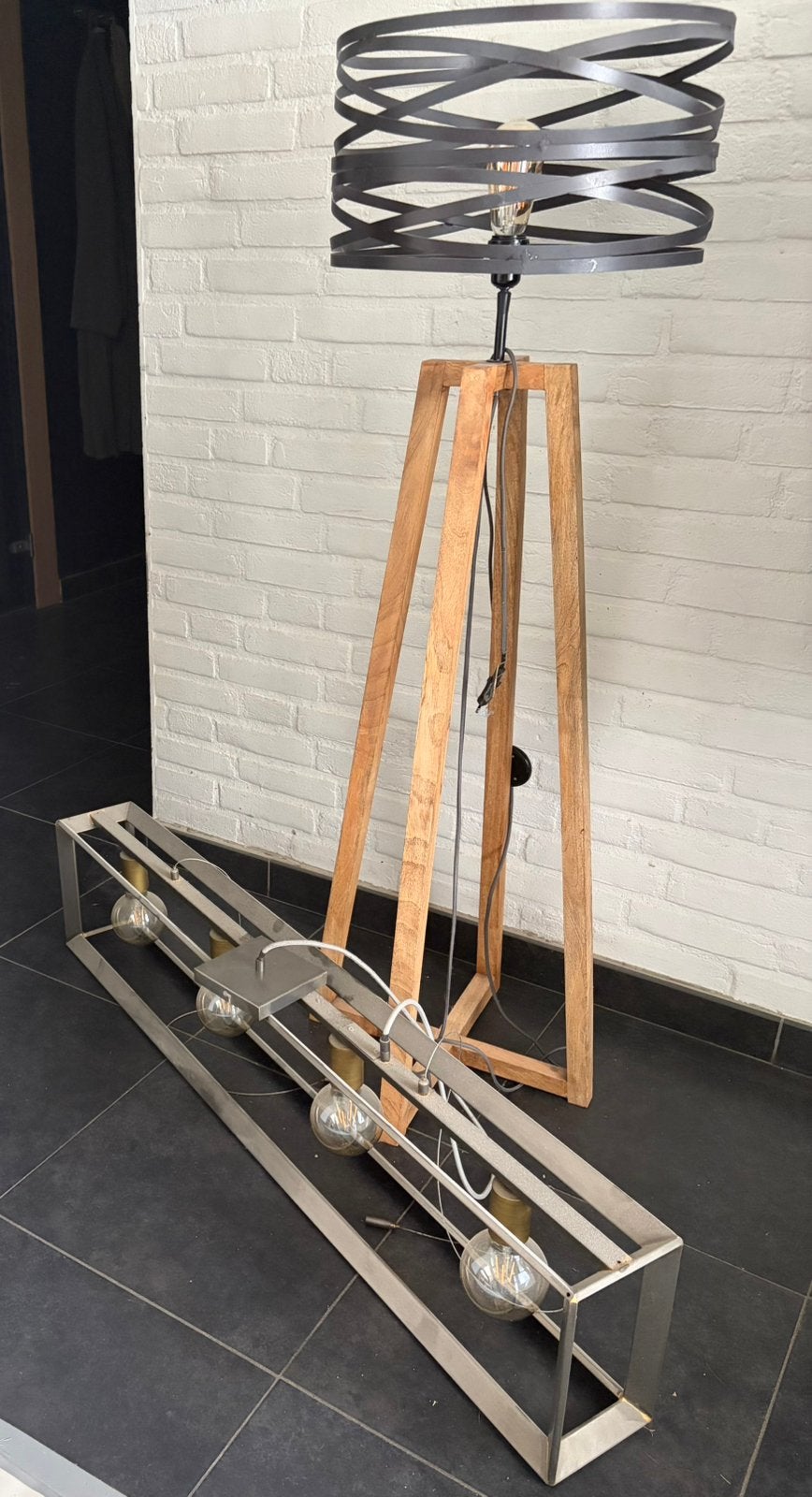 Vloerlamp Twist en hanglamp Lucide Thor, Ophalen, Zo goed als nieuw, Hout, 150 tot 200 cm