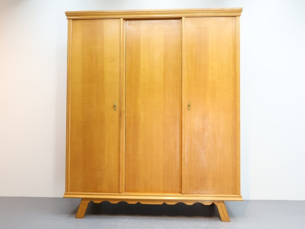 Vintage kledingkast / 3-deurs / eiken / jaren `70, Ophalen, Met deur(en), Gebruikt, 150 tot 200 cm