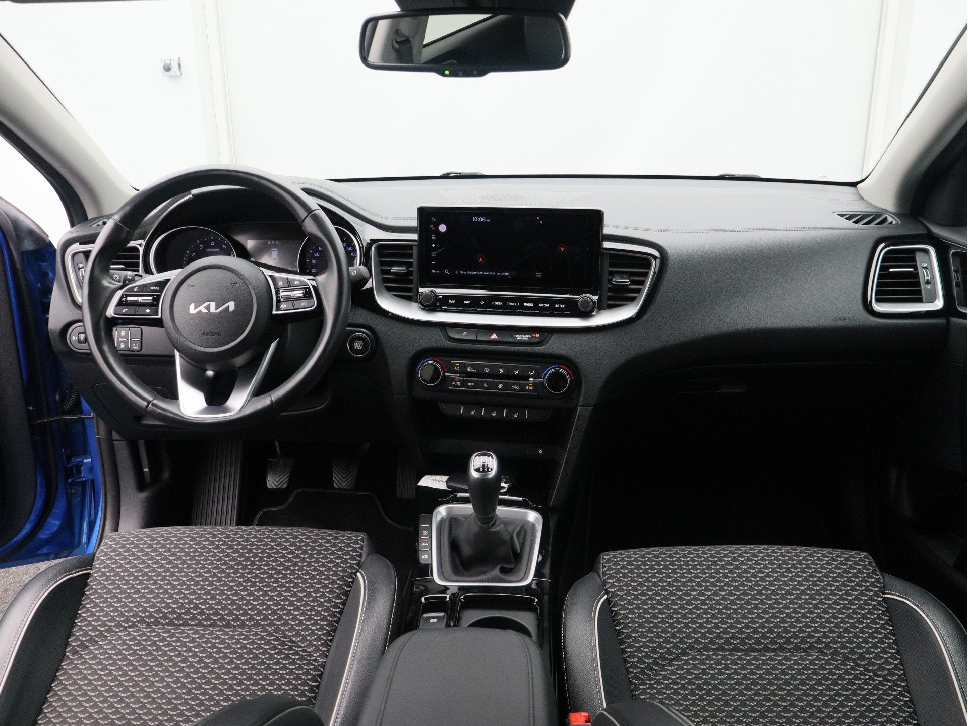 Kia Ceed Sportswagon 1.0 T-GDi DynamicPlusLine/ lage km/ tre, Voorwielaandrijving, Gebruikt, Blauw, Leder en Stof