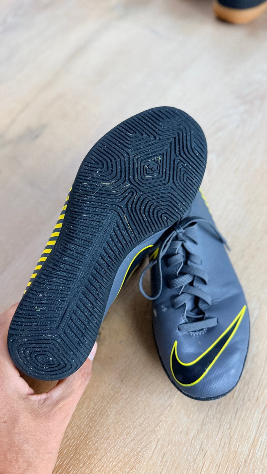 Nike Mercurial indoorschoenen - maat 37,5 - goede staat, Ophalen, Gebruikt, Schoenen