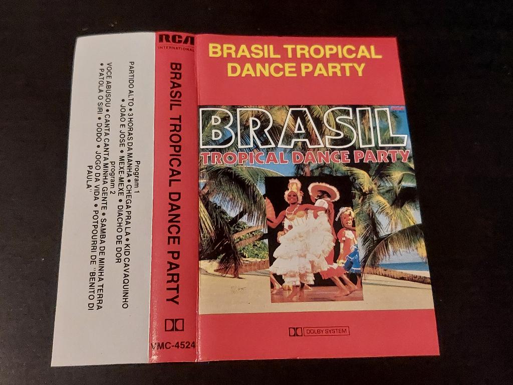 BRASIL TROPICAL DANCE PARTY (MC), Latin en Salsa, 1 bandje, Ophalen of Verzenden, Zo goed als nieuw