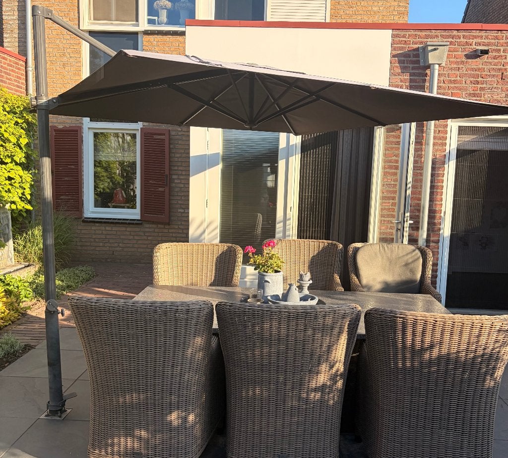 Parasol, Ophalen, Gebruikt, Zweefparasol, Verstelbaar
