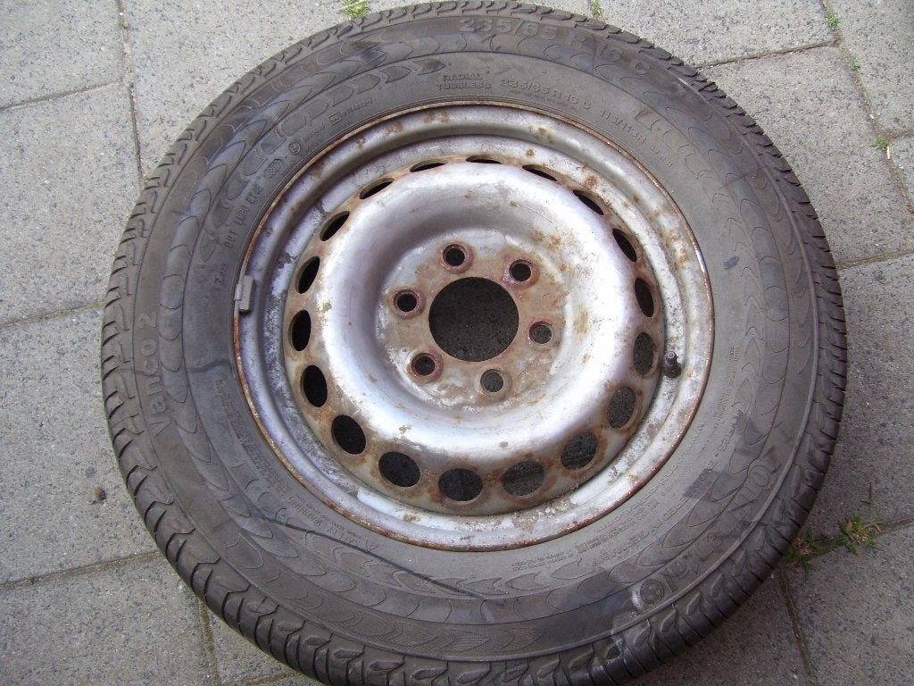 Een vracht auto band., Ophalen, Gebruikt