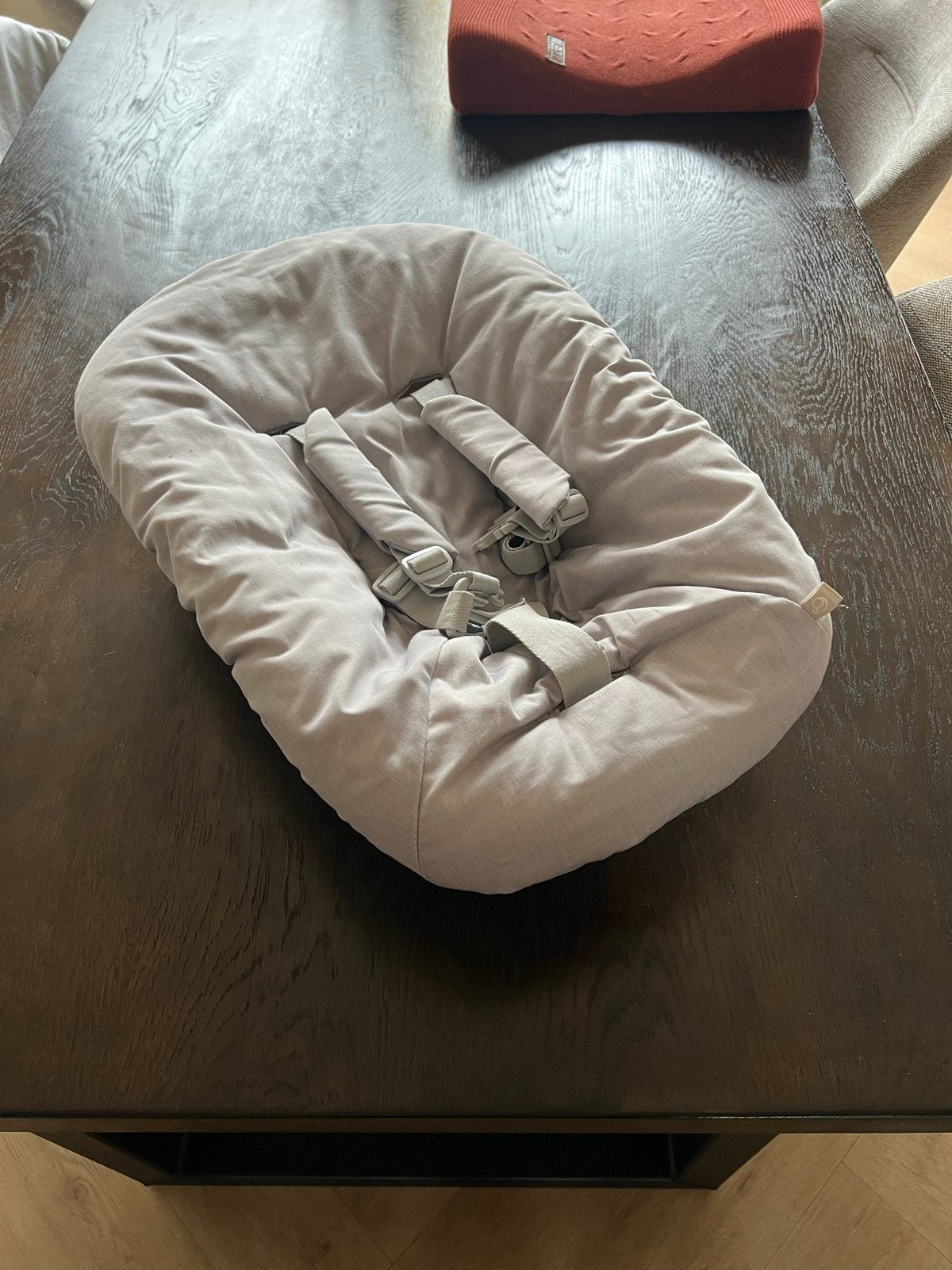 Stokke Tripp Trapp Newborn Set met hoes en gordel, Ophalen, Zo goed als nieuw, Meegroeistoel, Gordel(s)