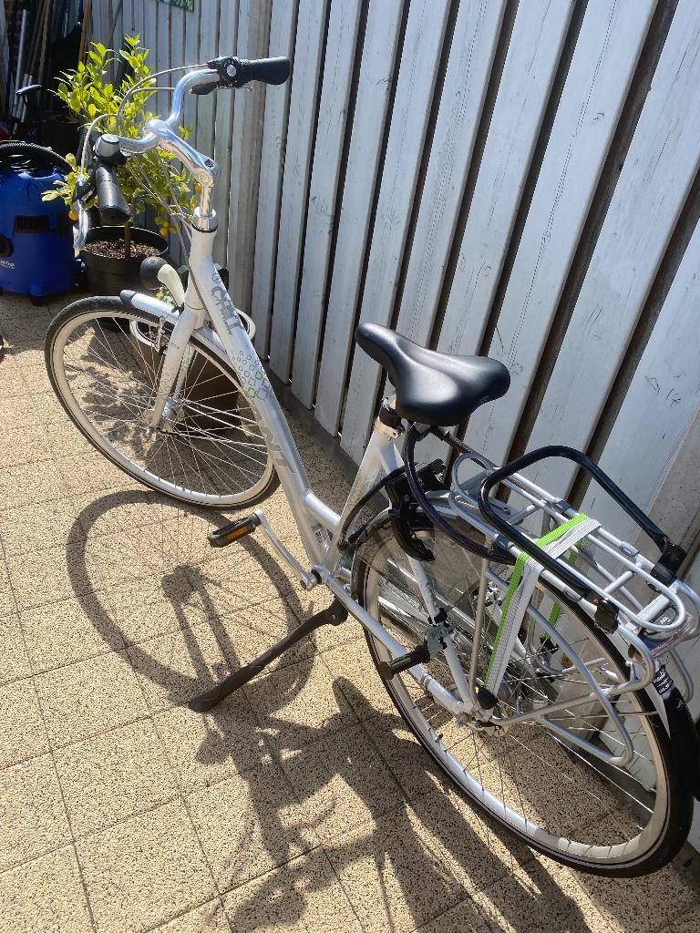 dames fiets, Ophalen, Zo goed als nieuw, Giant, Versnellingen