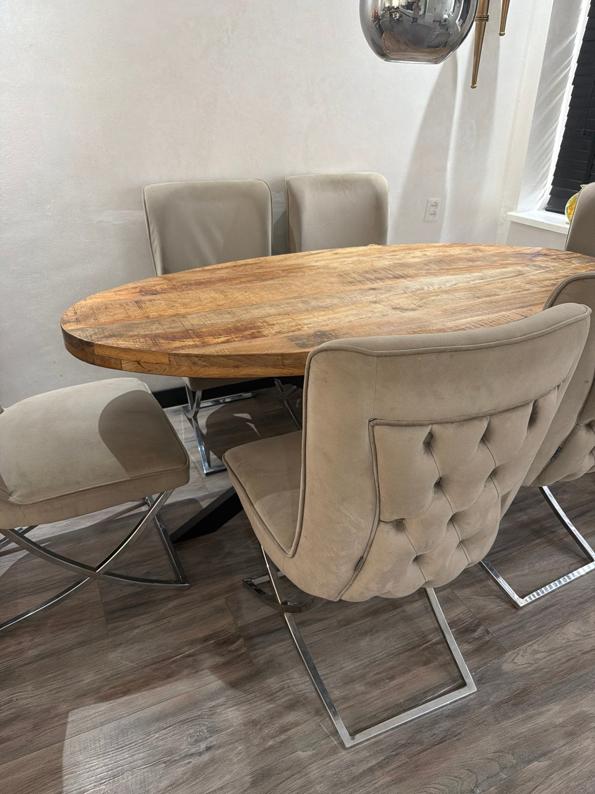 Ovale eettafel mangohout met 6 stoelen, Huis en Inrichting, Tafels | Eettafels, Ophalen, Gebruikt, 50 tot 100 cm, Vijf personen of meer