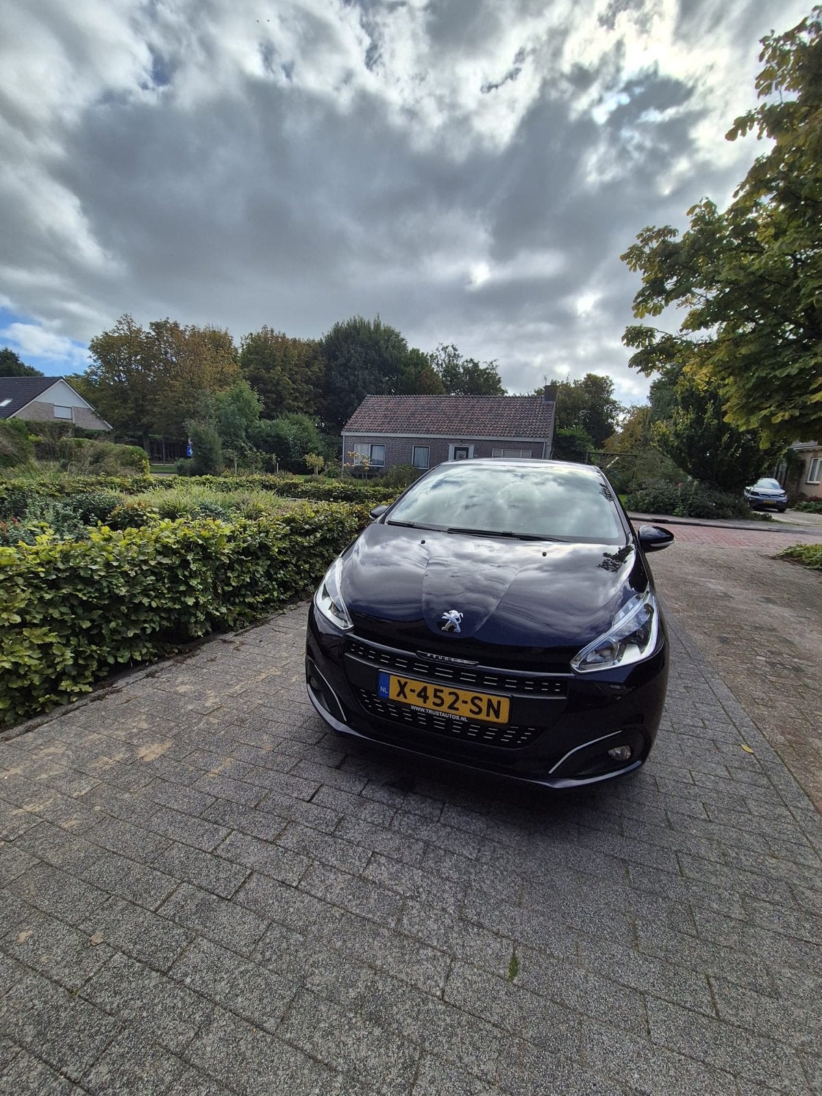 Peugeot 208 1.2 VTI 60KW/82PK 5-D 2017 Blauw, Voorwielaandrijving, Stof, 1199 cc, Blauw