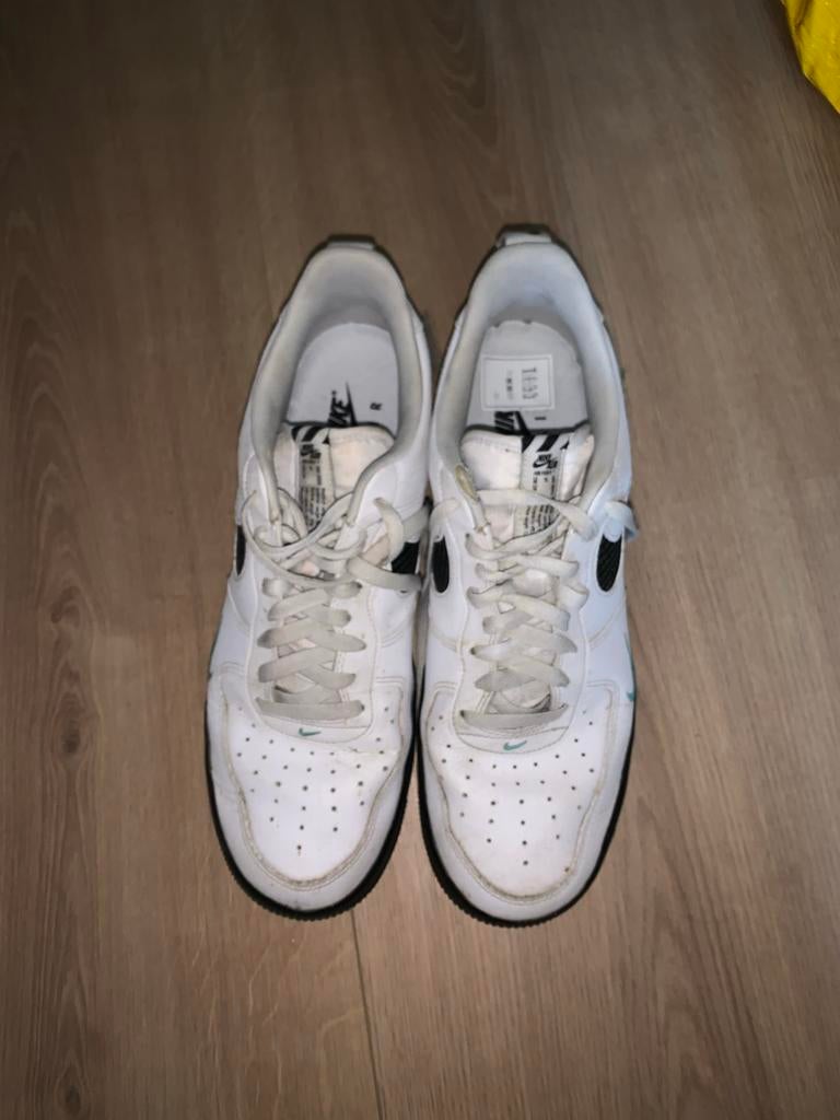 Nike Air Force 1 Low '07  Max Gross Wit met Zwart/Turquoise, Kleding | Heren, Schoenen, Wit, Ophalen of Verzenden, Sneakers of Gympen