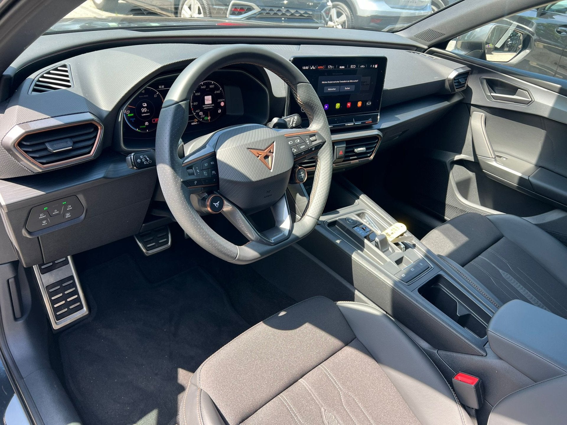 CUPRA Leon 1.4 e-Hybrid VZ Performance virtual cockpit, mult, Auto's, Cupra, 77 km/l, Gebruikt, Zwart, 4 cilinders