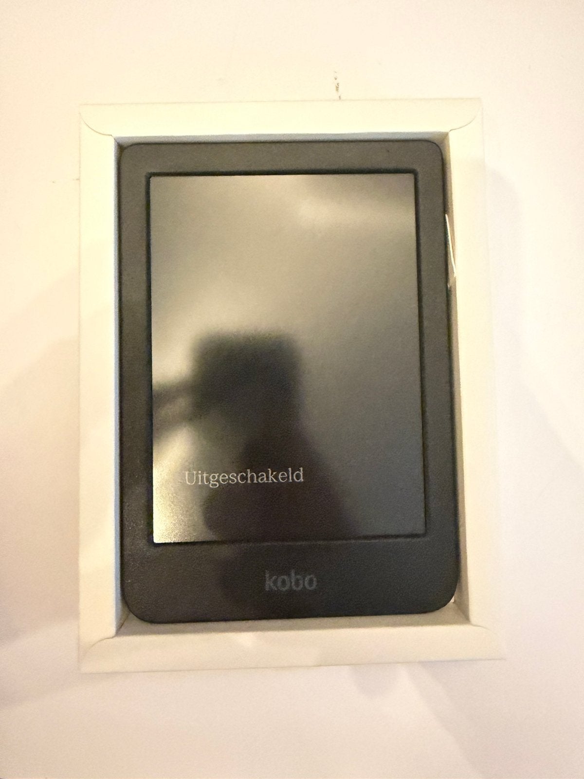 Kobo Clara Colour met Doos & Originele SleepCover, Computers en Software, E-readers, Verzenden, Kobo, Zo goed als nieuw, 16 GB of meer
