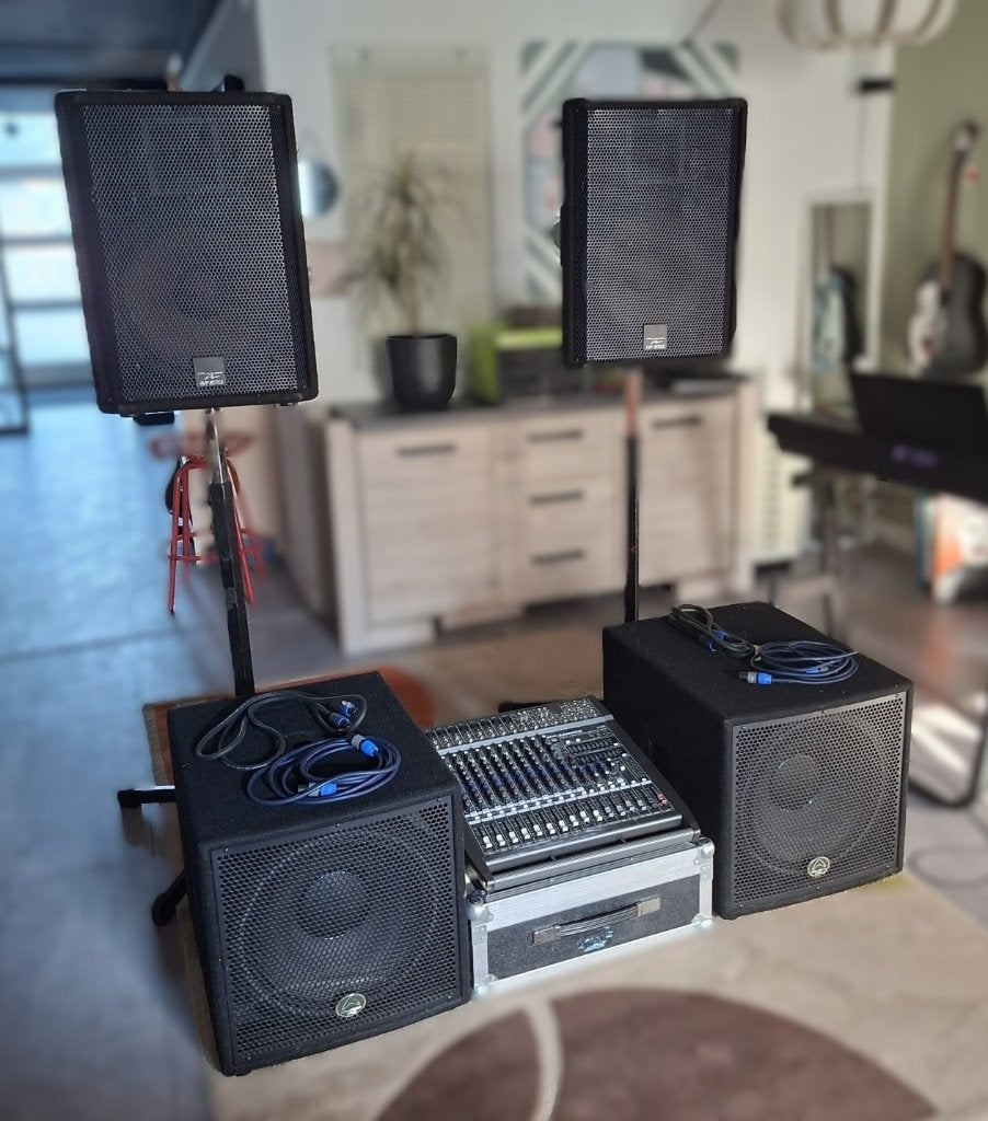 Complete PA-set: Samson TXM16 mixer, Wharfedale Pro speakers, Ophalen, Gebruikt, 1000 watt of meer, P.A.