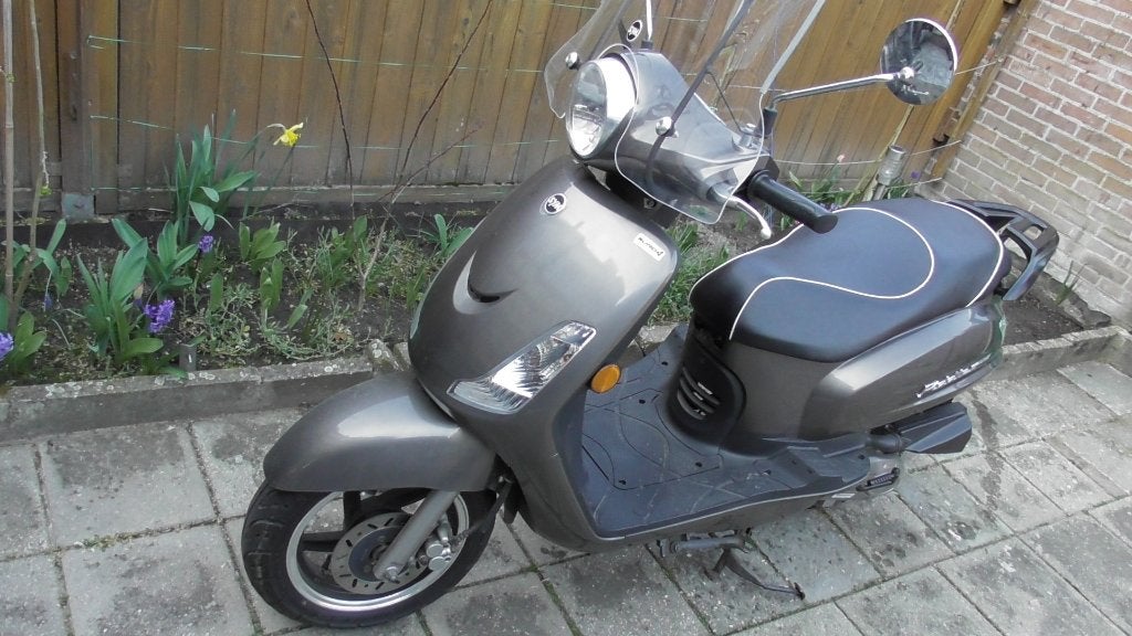 Fietsen en Brommers, Ophalen, Zo goed als nieuw, Benzine, Fiddle