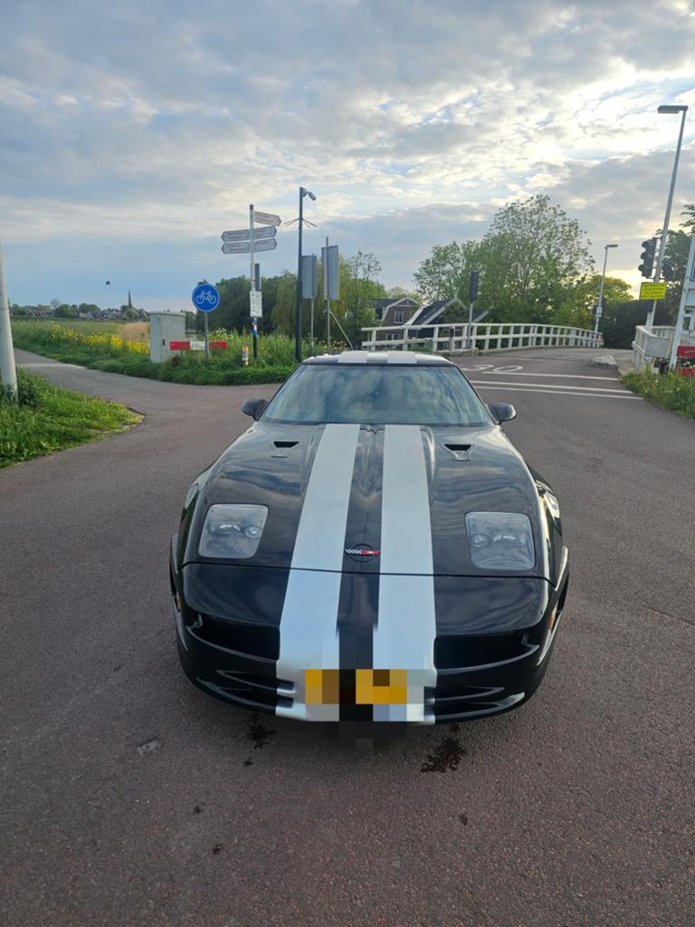 Chevrolet Corvette C4 Convertible 75500 km Uniek 1985 Zwart, Auto's, Oldtimers, Particulier, Airconditioning, Elektrische ramen