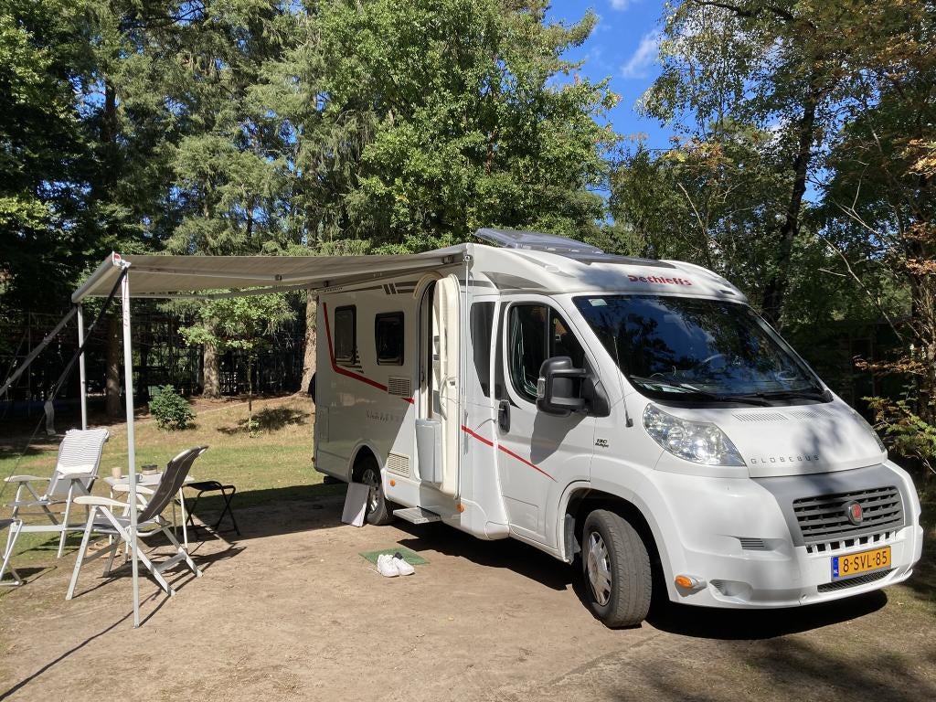 Mooie semi-integrale camper Dethleffs Globebus, Caravans en Kamperen, Campers, Chemisch toilet, Fiat, Luifel, Tot en met 3