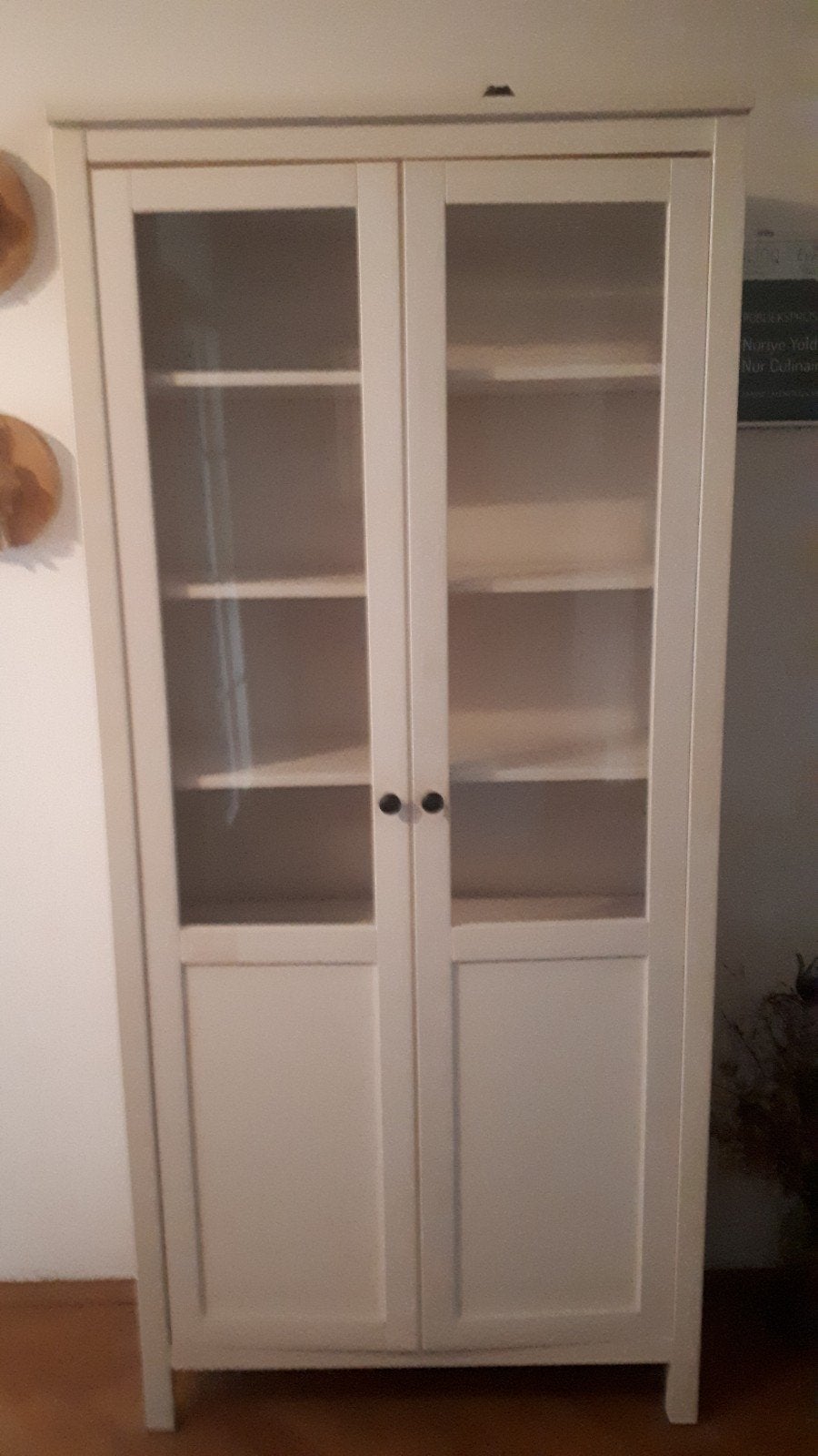 Mooie IKEA kast met glazen deuren. Zo goed als nieuw., Ophalen, 50 tot 100 cm, Glas, 150 tot 200 cm