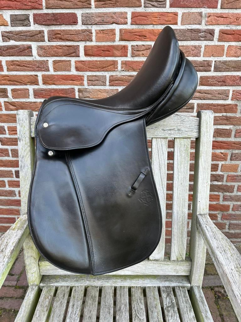 Lemetex zadel 17 inch, Ophalen of Verzenden, Gebruikt, Dressuur