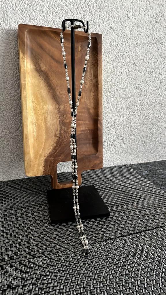 Ketting grijs /parel, Sieraden, Tassen en Uiterlijk, Kettingen, Ophalen of Verzenden, Zo goed als nieuw, Grijs, Overige materialen