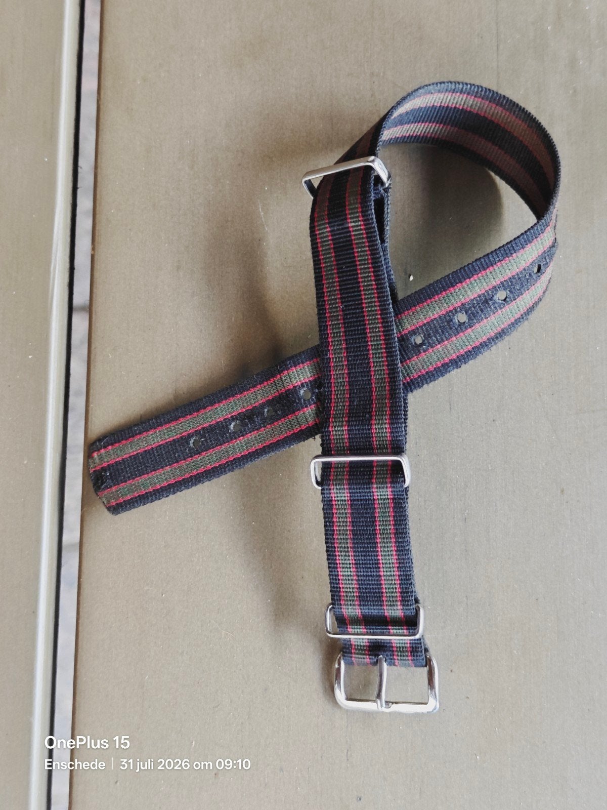Phoenix Straps Ltd "Heritage" NATO 18mm Black/Red/Green., Ophalen of Verzenden, Zo goed als nieuw