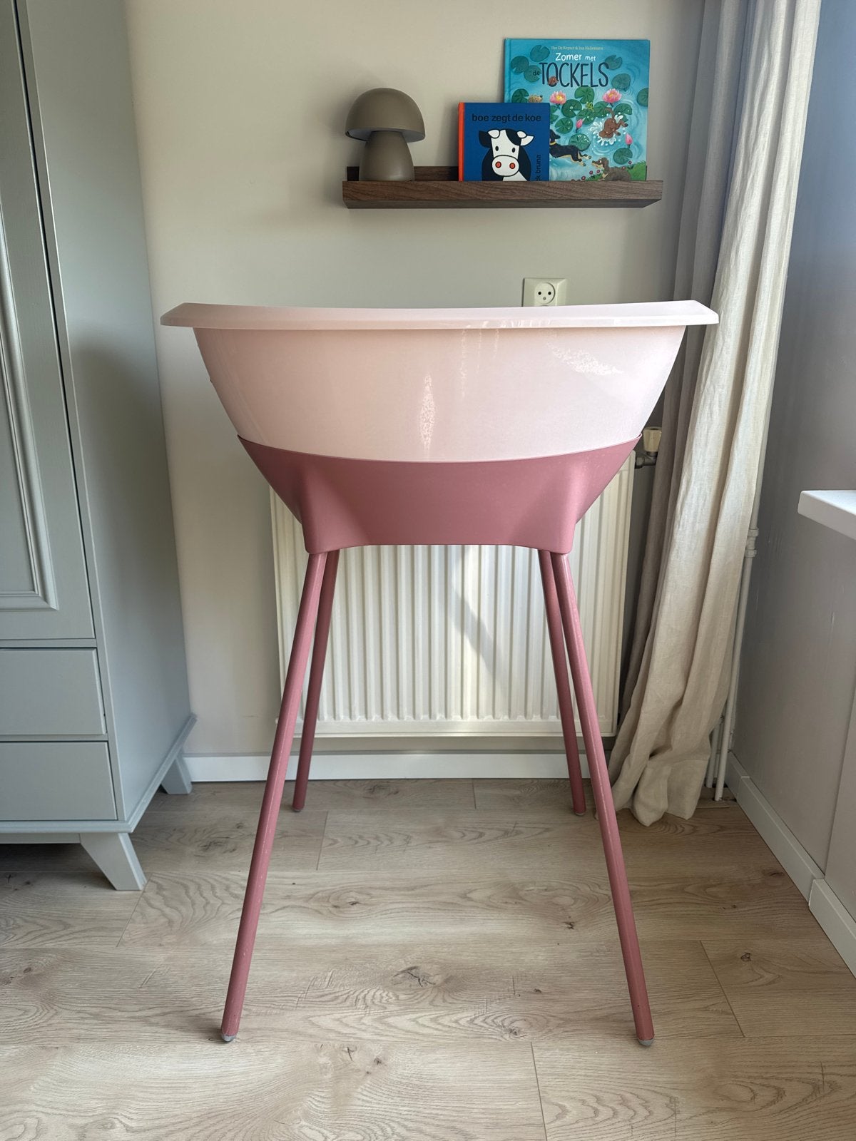 Luma babybadje met standaard, newborn kuipje en thermometer, Ophalen, Gebruikt, Badje, Overige merken