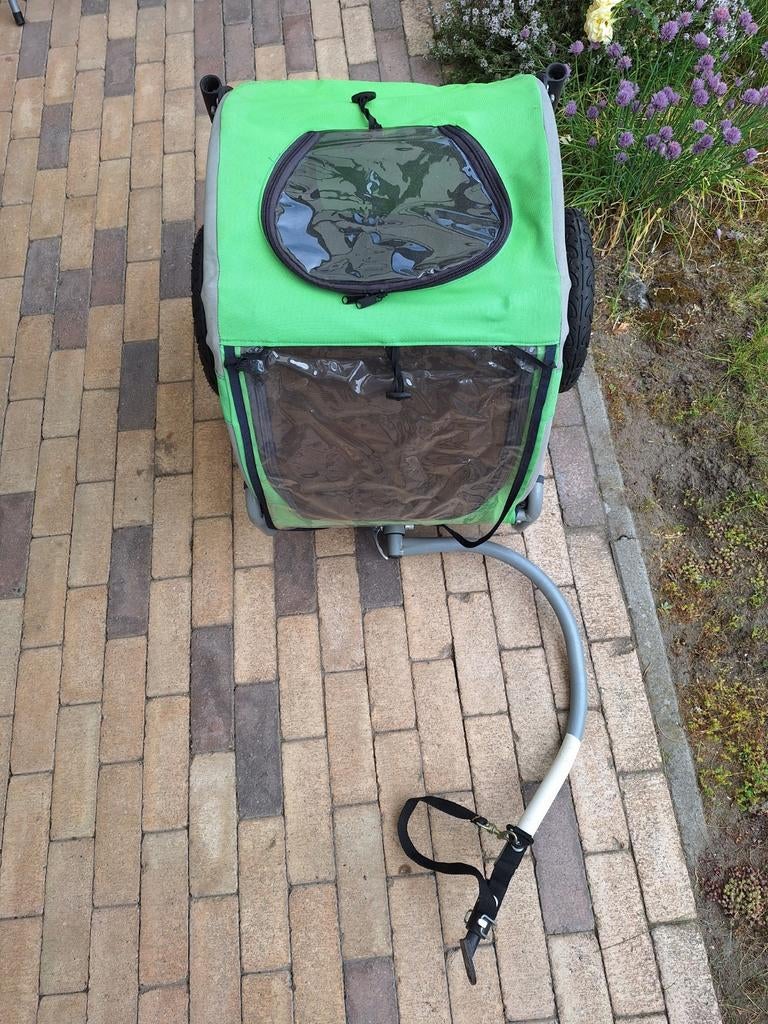 Hondenkar voor de wat kleinere hond., Ophalen, Gebruikt, Opvouwbaar, 20 tot 40 kg