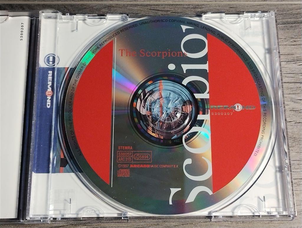 The Scorpions - The Scorpions, Ophalen of Verzenden, Zo goed als nieuw