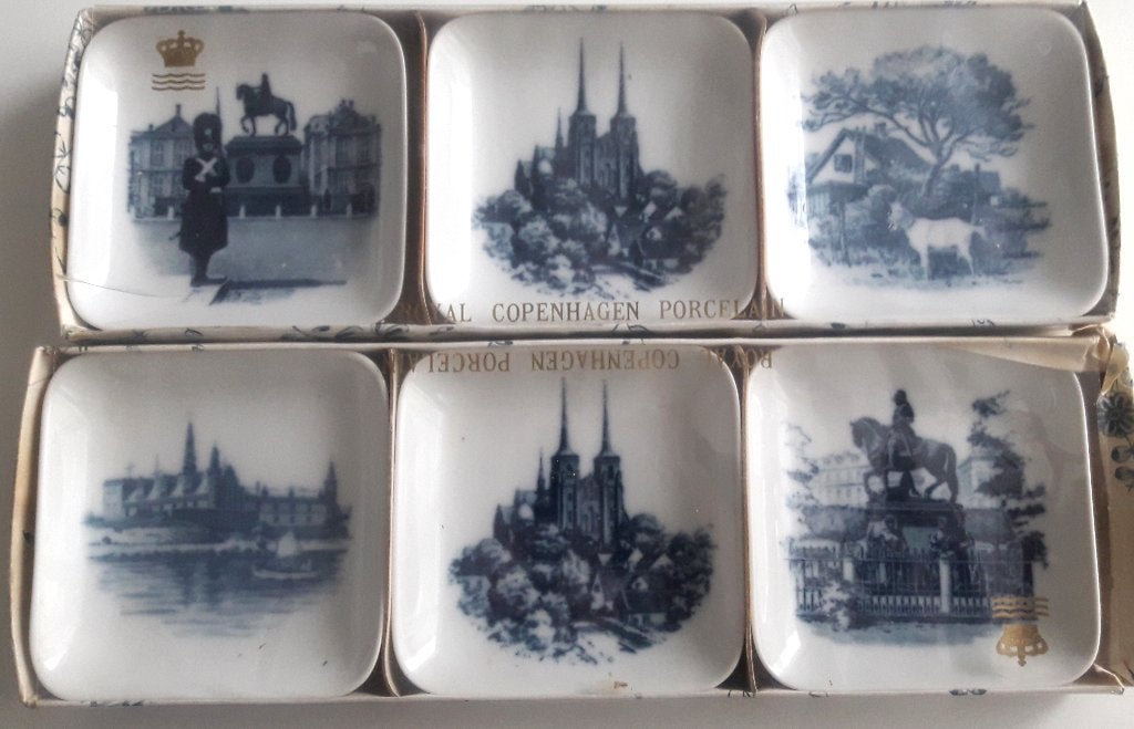 Vintage Royal Copenhagen Denmark porselein mini wandbordjes, Ophalen of Verzenden
